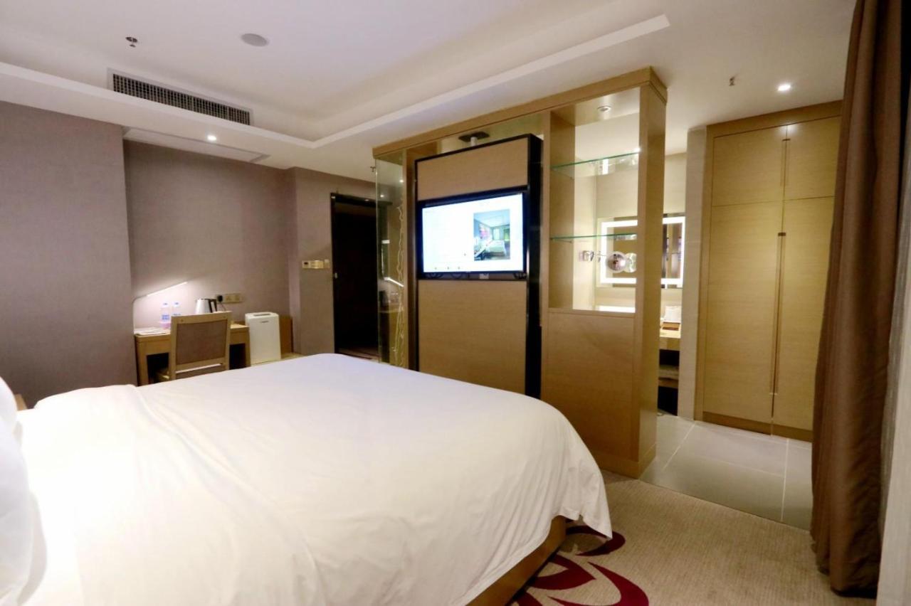 Lavande Hotel Foshan Yiwu Commodities City Esterno foto
