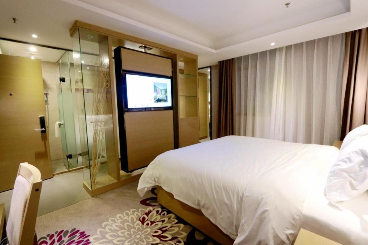 Lavande Hotel Foshan Yiwu Commodities City Esterno foto